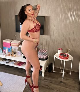 Vivikee (26) - Győr - kép 1048154