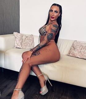 Vivikee (26) - Győr - kép 1031820