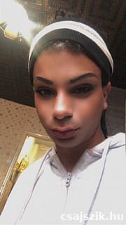 Dolloresz csincsi transzvesztita +36 30 240 5985 fénykép 4.
