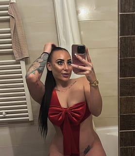 Vivikee (26) - Győr - kép 1050243