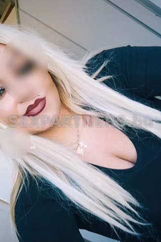 Pécs, 34 éves escort, Sziszi