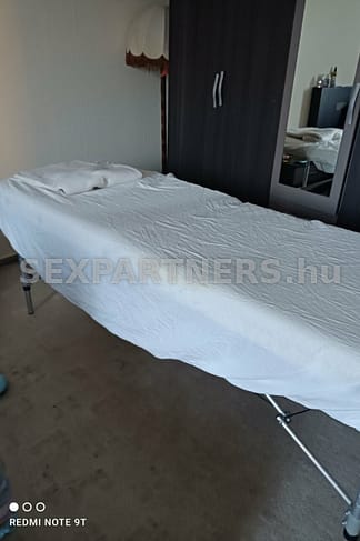 Cegléd, 35 éves escort, Sziszi