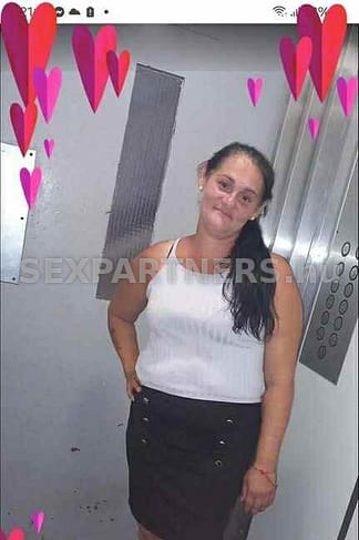 Szombathely, 42 éves escort, Karolina