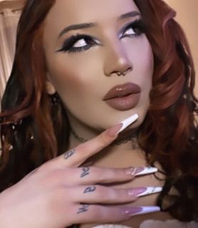 Roxana (27) - Budapest VI. - kép 1045503