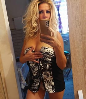 Adrienn (36) - Székesfehérvár - kép 984655