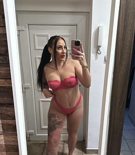 Vivikee (26) - Győr - kép 1048347